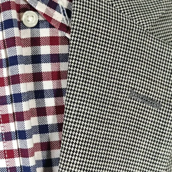 JOS A BANK Men's‎ Sport Coat Blazer Two Button Gray Houndstooth Wool Size 42L